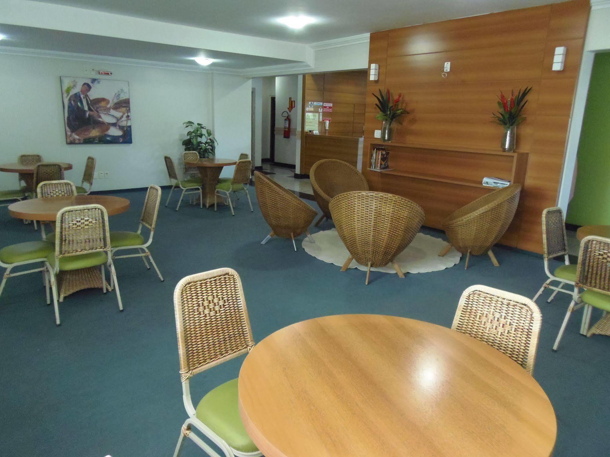 Sanare Hotel Uberlândia エクステリア 写真